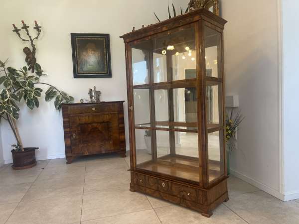 SALE restaurierte Biedermeier Vitrine Bücherschrank A4470