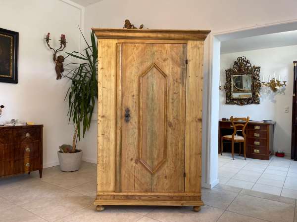 1 türiger Biedermeier Bauernschrank Naturholzschrank A4641